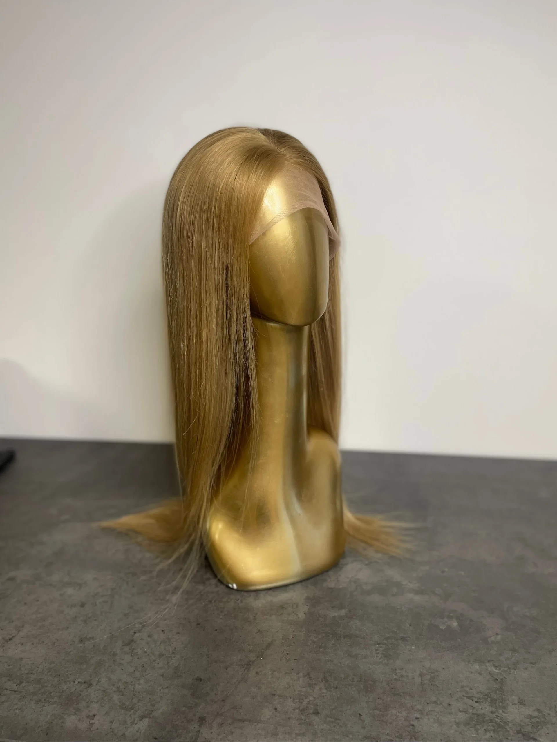 paruka z pravých vlasů - 70cm/130% - tmavá blond -výprodej - II. jakost kvality